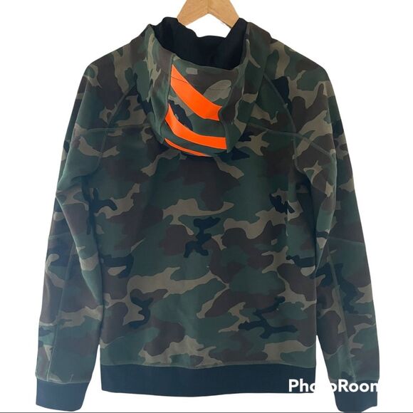 American Eagle Flex Camo Hooded Jacket - Picture 2 of 10